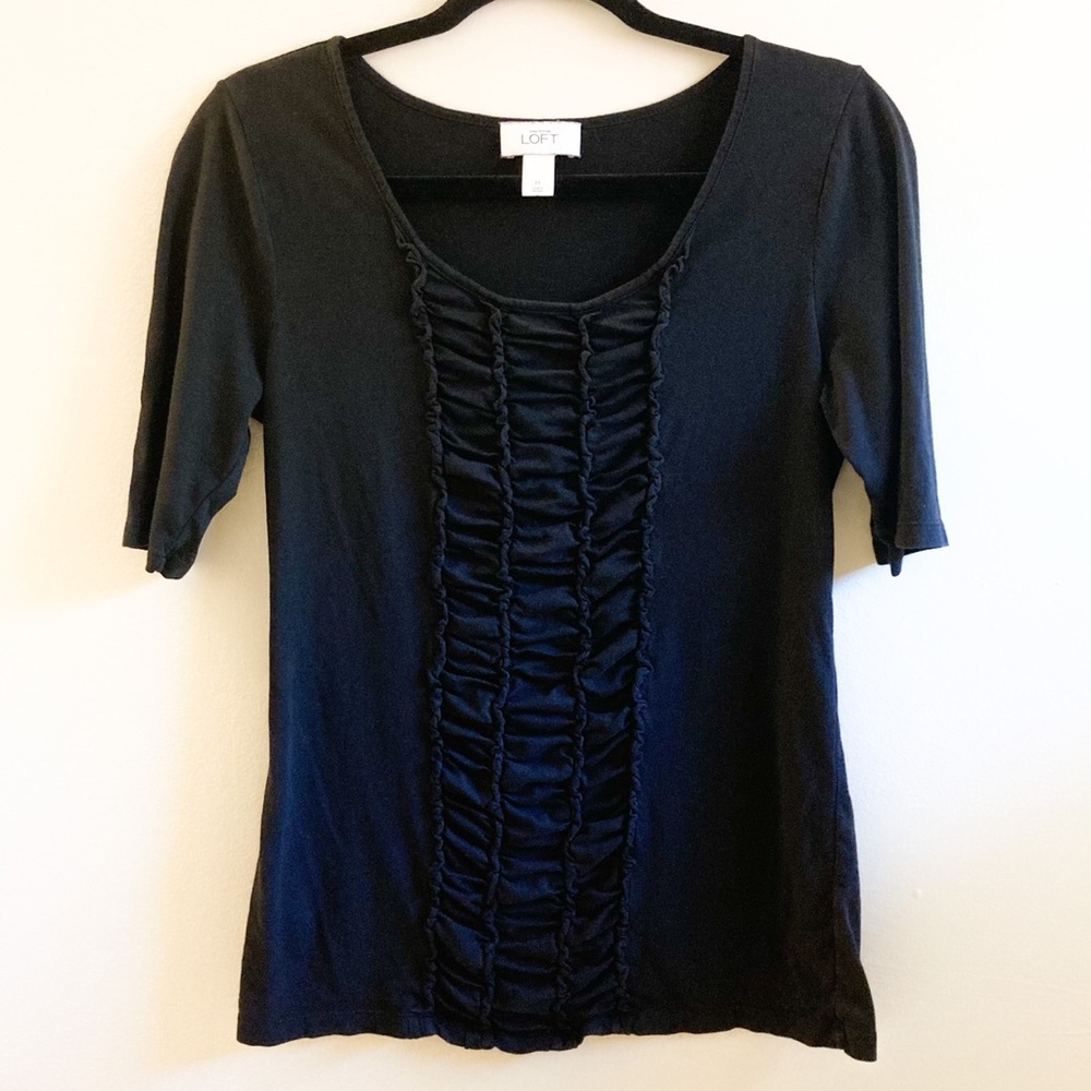 Ann Taylor LOFT Top Black Flattering Gathered-Front Shirt Size Medium EUC